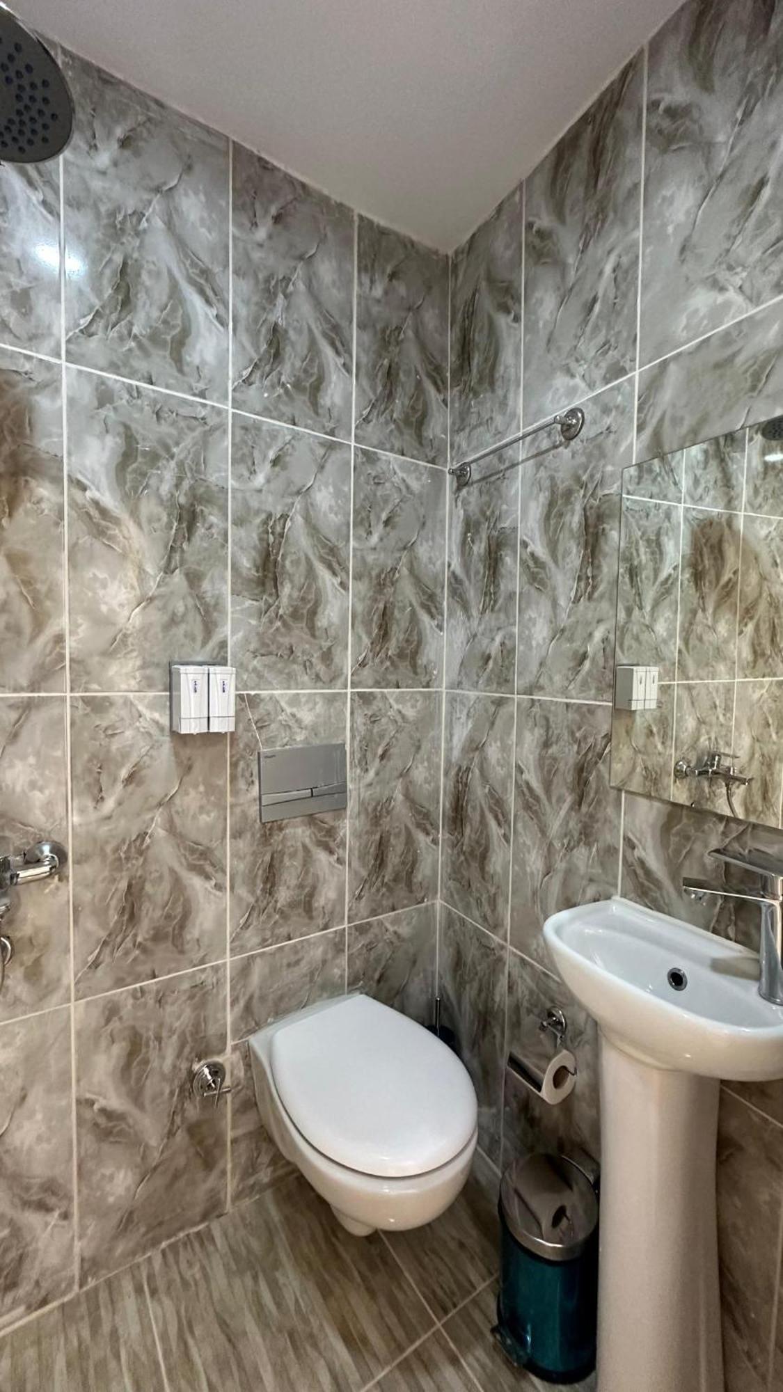 Rota Star Hotel Beyoglu イスタンブール エクステリア 写真