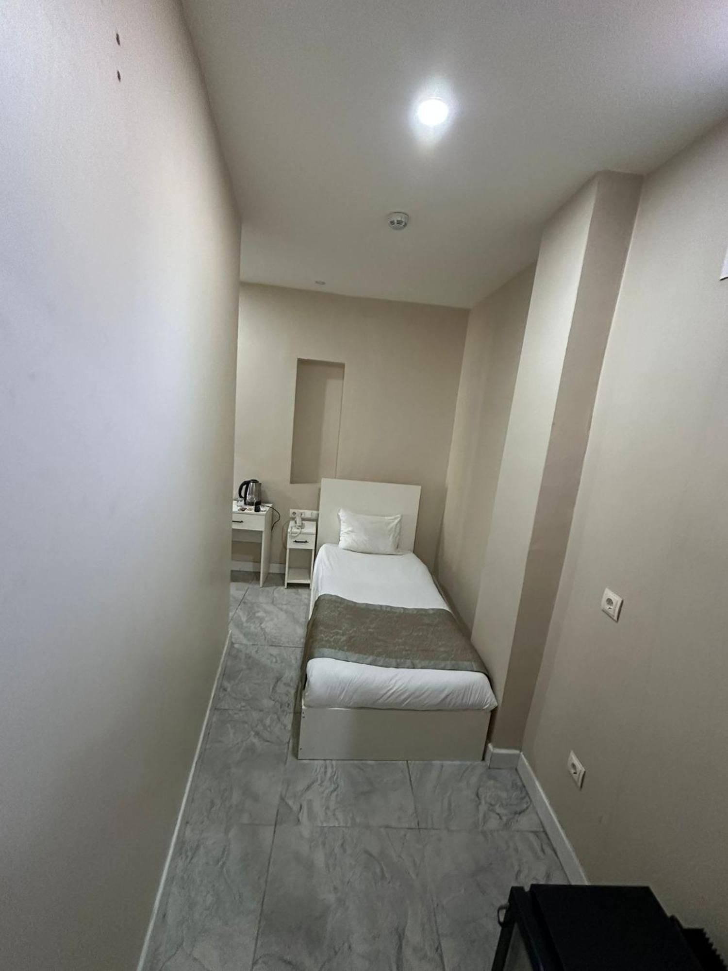 Rota Star Hotel Beyoglu イスタンブール エクステリア 写真